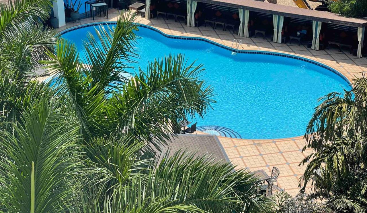 Oak Plaza Hotels East Airport Accra Luaran gambar