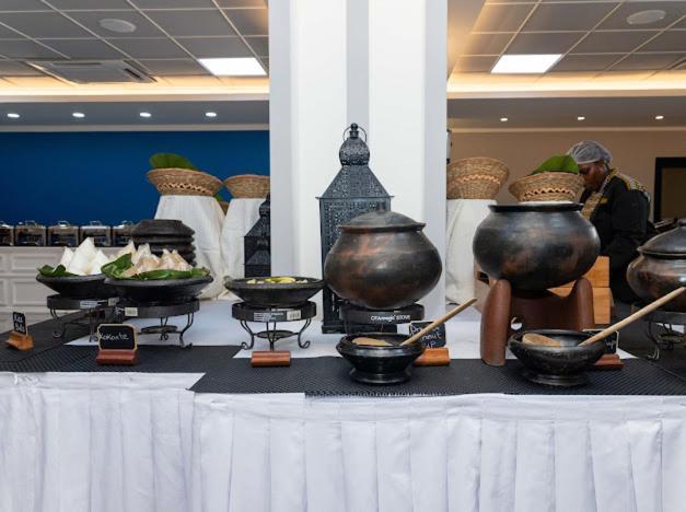 Oak Plaza Hotels East Airport Accra Luaran gambar