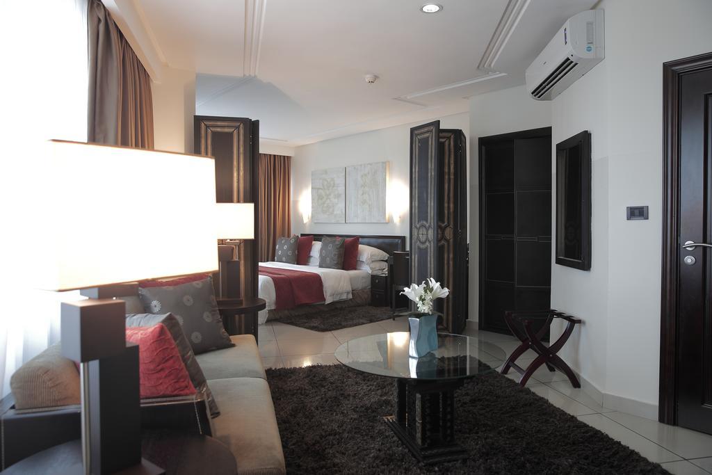 Oak Plaza Hotels East Airport Accra Luaran gambar